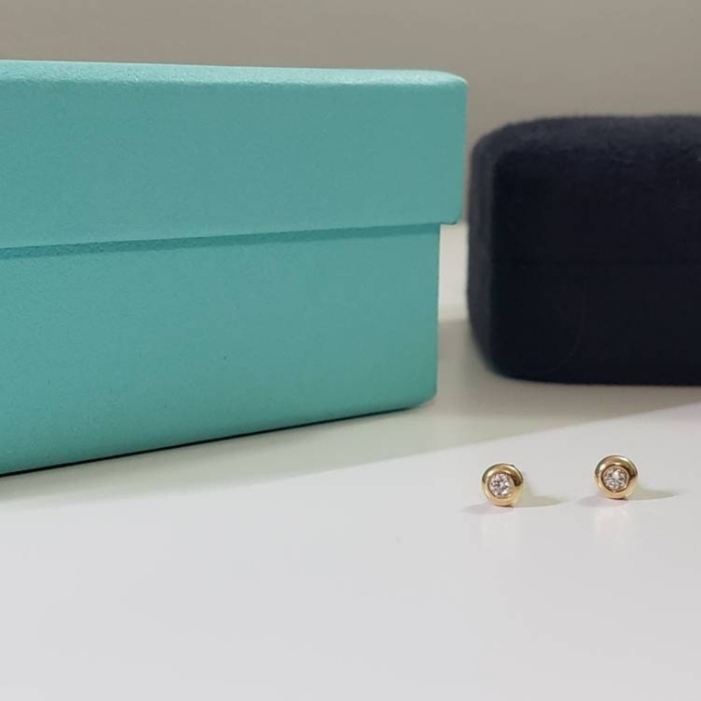 Tiffany & Co Diamonds By the Yard Gold Stud Earrings
